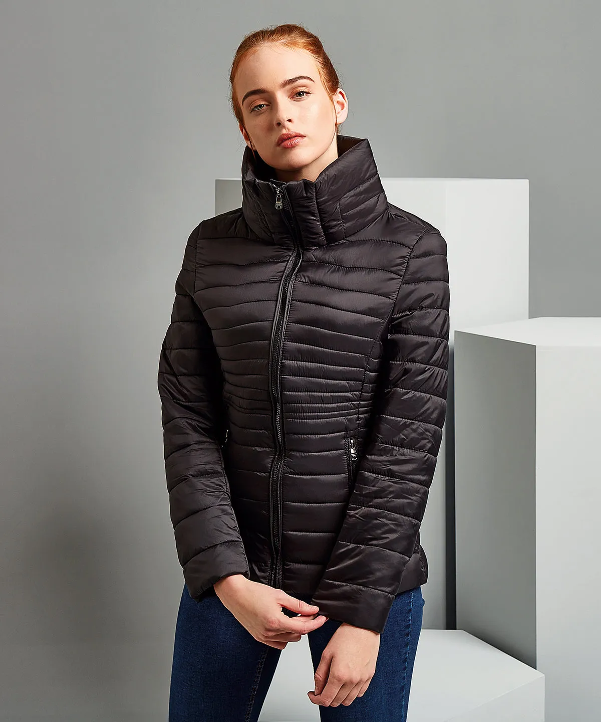 Black - Women's contour quilted jacket