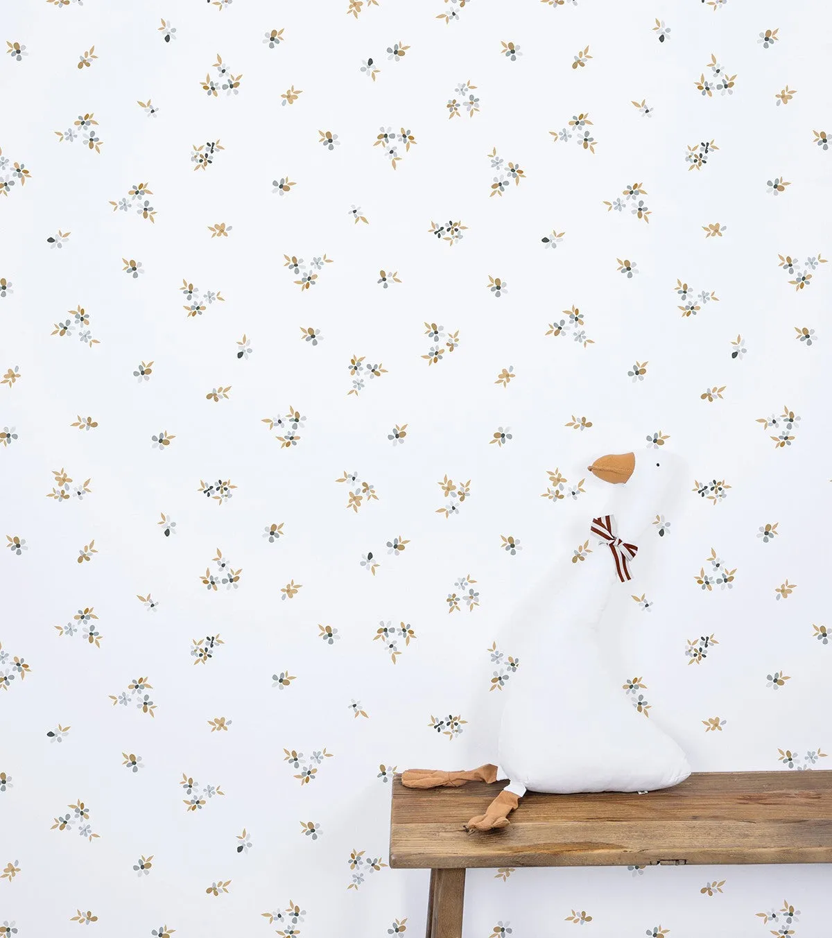 Braylynn - Children's Wallpaper - Small Flower Motif