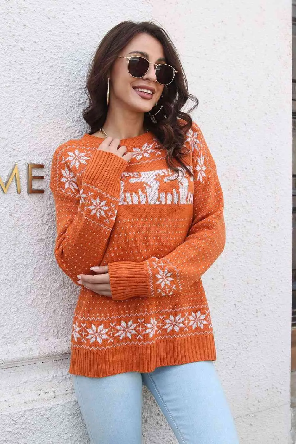 Reindeer & Snowflake Pattern Dropped Shoulder Pullover Sweater