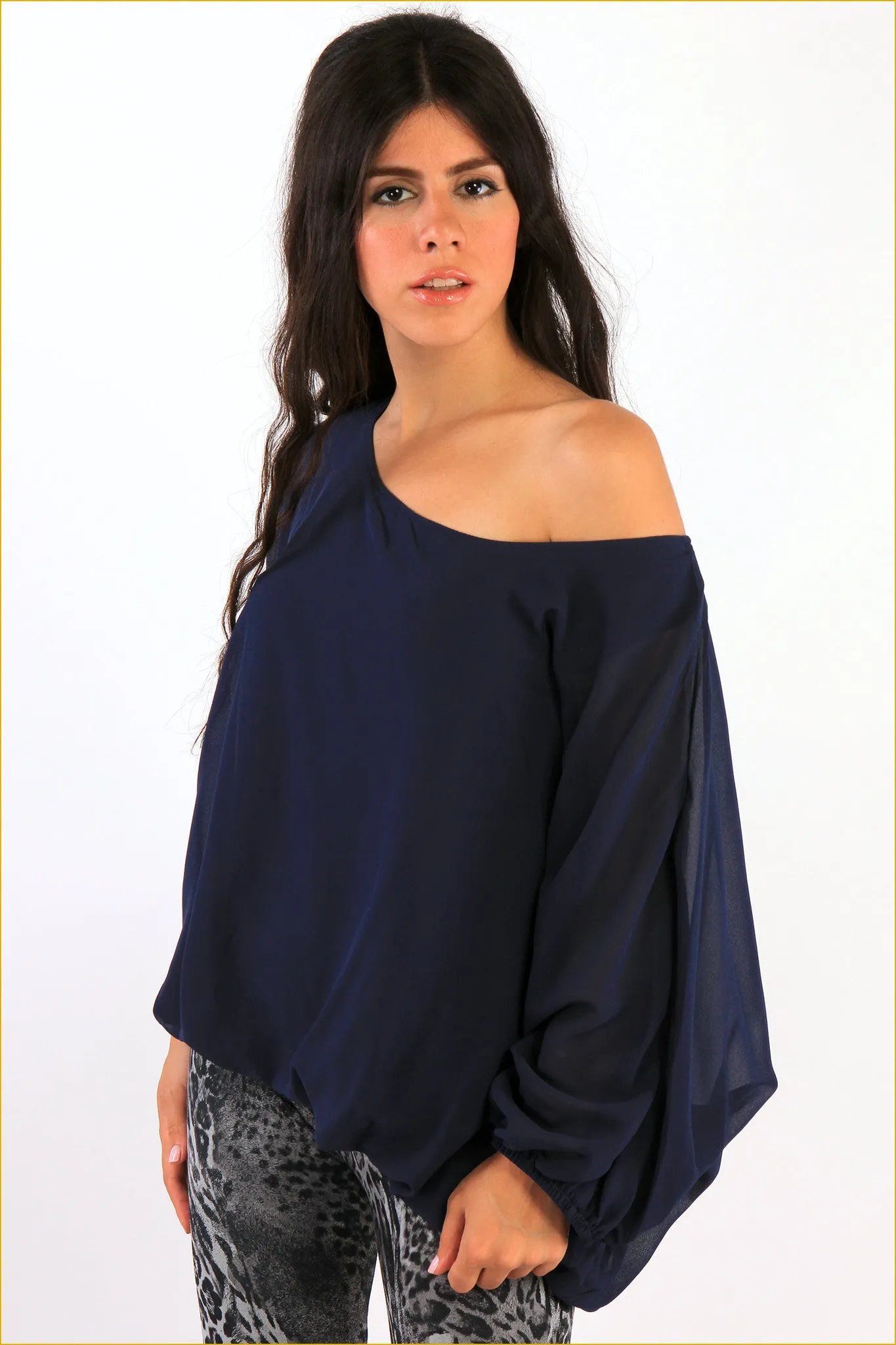 Star Batwing Sleeve Blouse